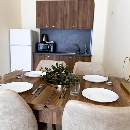 Vida - Prime Location *