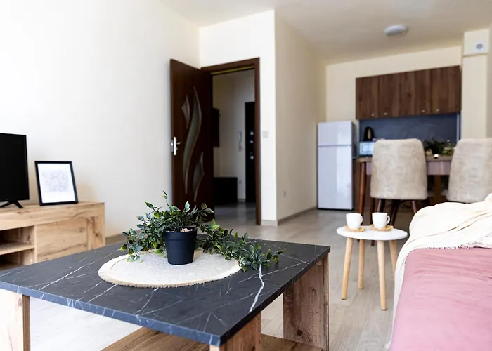 Vida - Prime Location Apartman Várna